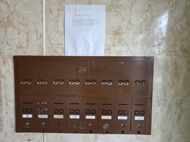 6527 S Kimbark Avenue 1, Chicago, IL 60637