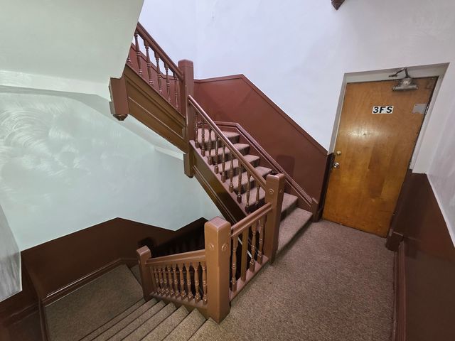 6527 S Kimbark Avenue 1, Chicago, IL 60637