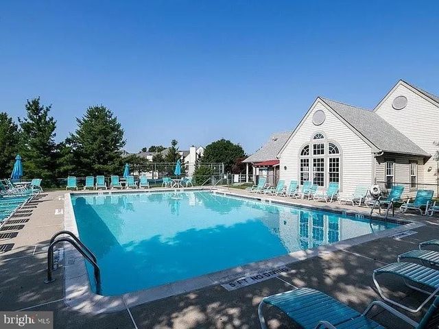 440 NOTTINGHAM LN, Collegeville, PA 19426