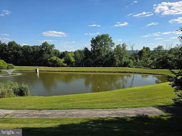 440 NOTTINGHAM LN, Collegeville, PA 19426