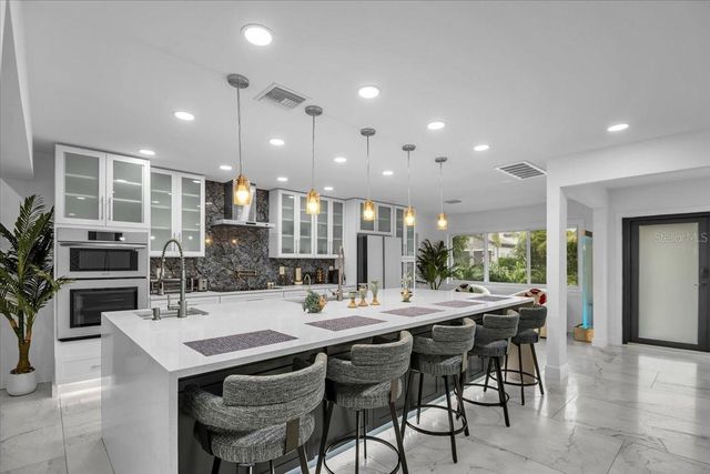 5624 CAPE LEYTE DRIVE, Sarasota, FL 34242