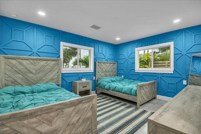 5624 CAPE LEYTE DRIVE, Sarasota, FL 34242