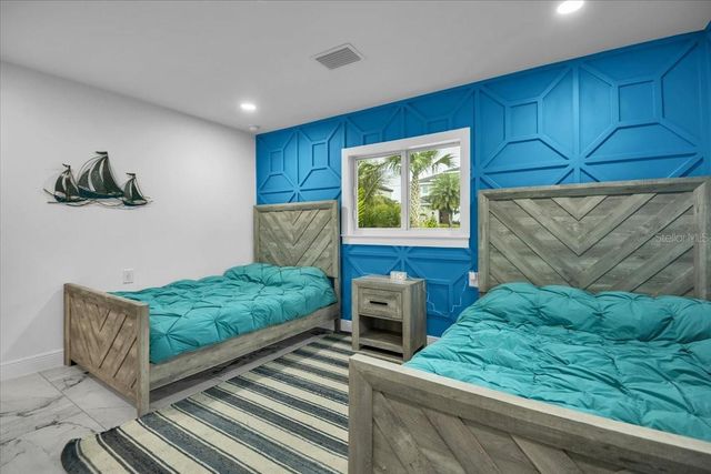 5624 CAPE LEYTE DRIVE, Sarasota, FL 34242