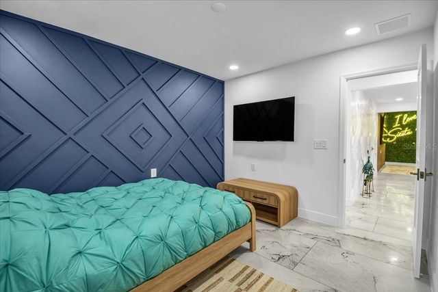 5624 CAPE LEYTE DRIVE, Sarasota, FL 34242