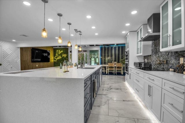 5624 CAPE LEYTE DRIVE, Sarasota, FL 34242