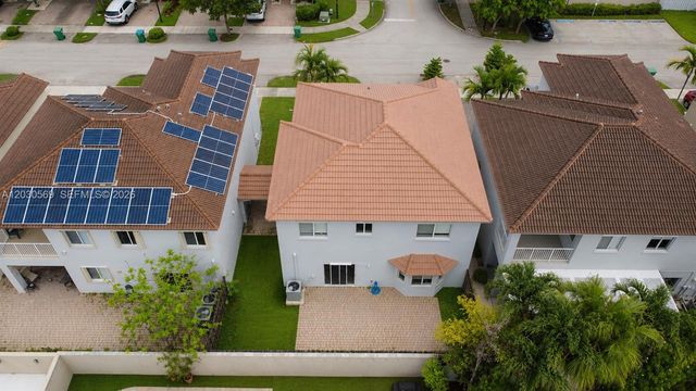 2564 SW 147th Path, Miami, FL 33185