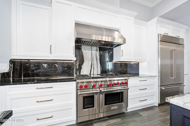 59 Cunningham Drive, New Smyrna Beach, FL 32168