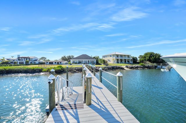 59 Cunningham Drive, New Smyrna Beach, FL 32168