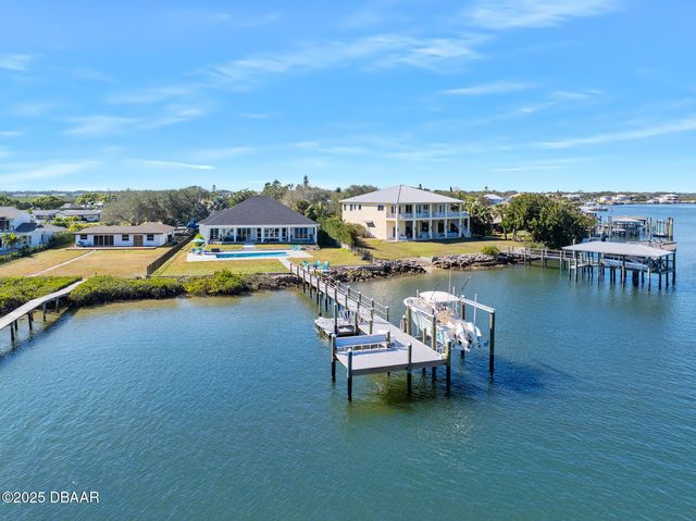 59 Cunningham Drive, New Smyrna Beach, FL 32168