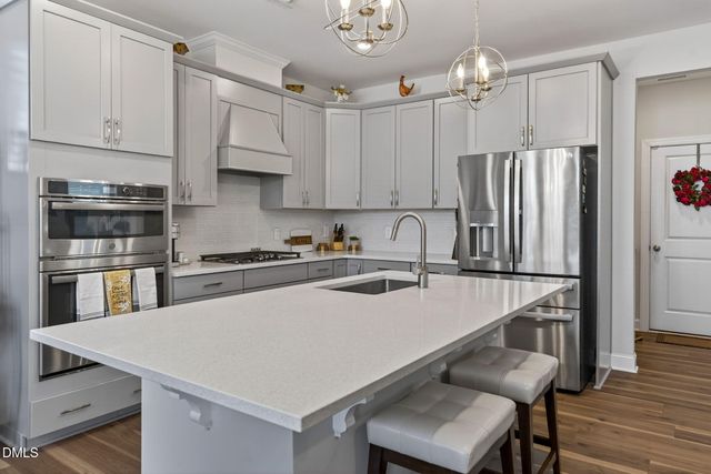 106 Cressida Woods Drive, Holly Springs, NC 27540