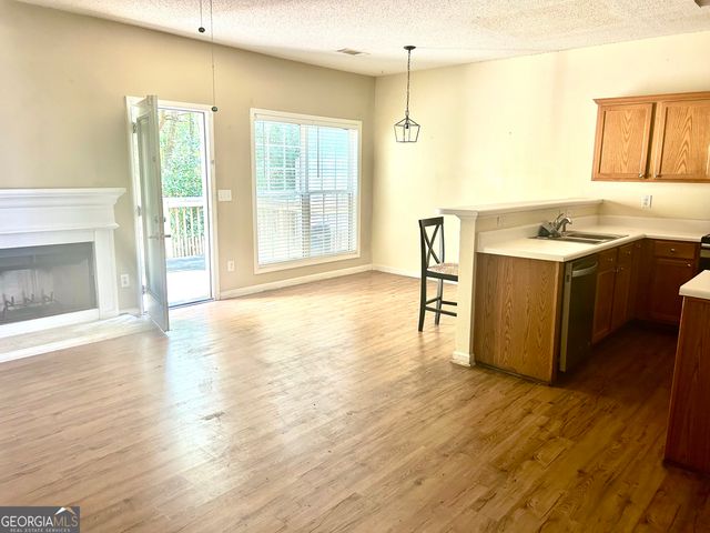 178 Madeline Court, Mcdonough, GA 30253