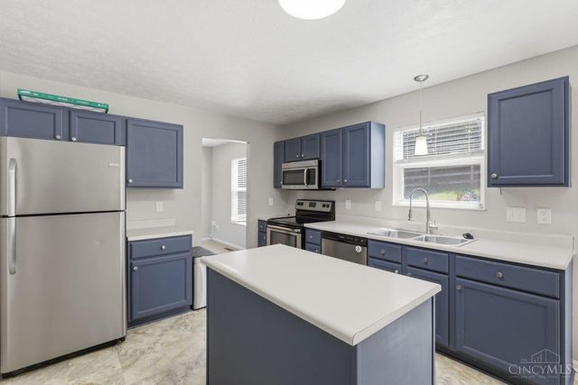 884 Venetian Terrace, Cincinnati, OH 45224
