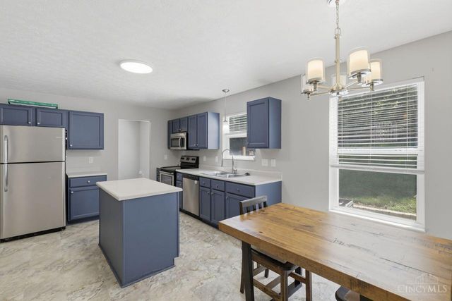 884 Venetian Terrace, Cincinnati, OH 45224