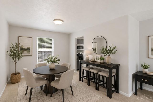 884 Venetian Terrace, Cincinnati, OH 45224