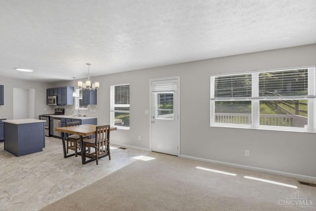 884 Venetian Terrace, Cincinnati, OH 45224