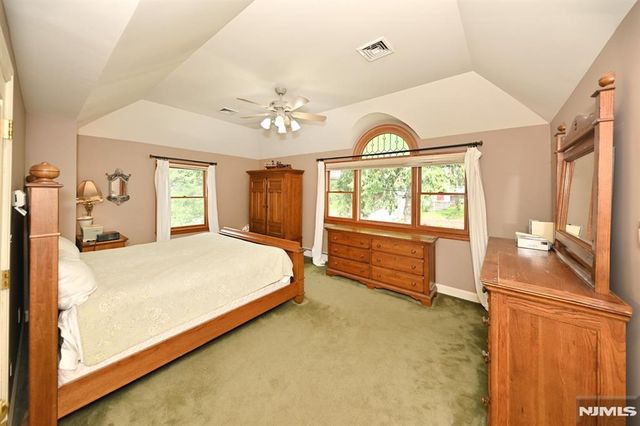 8 Myrtle Street, Montvale, NJ 07645