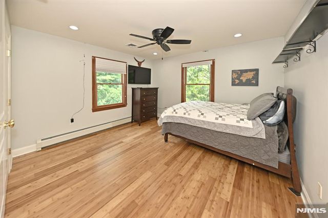 8 Myrtle Street, Montvale, NJ 07645