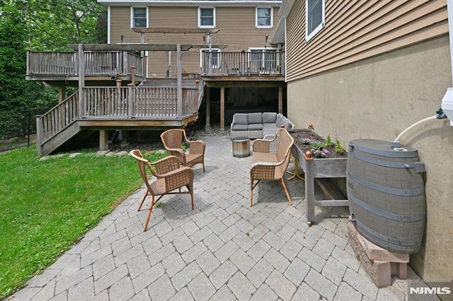 8 Myrtle Street, Montvale, NJ 07645