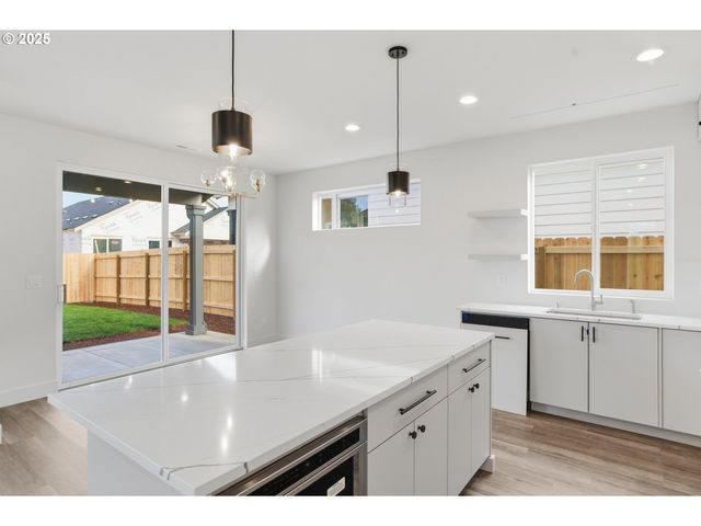 622 Se 35th St, Battle Ground, WA 98604