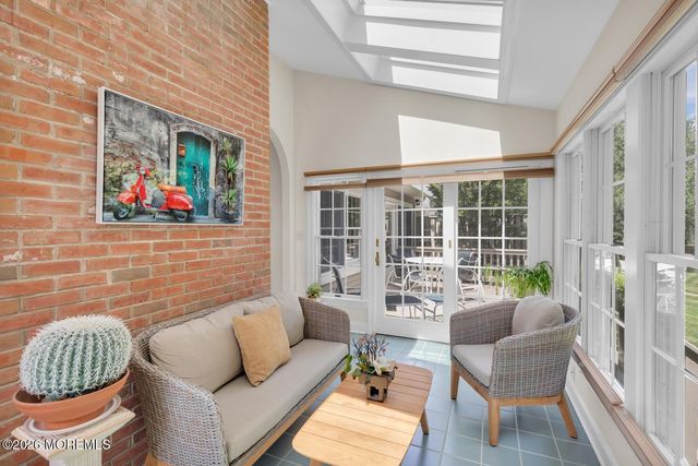 11 Old Farm Road, Little Silver, NJ 07739