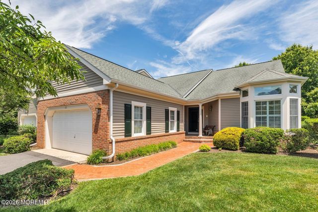11 Old Farm Road, Little Silver, NJ 07739
