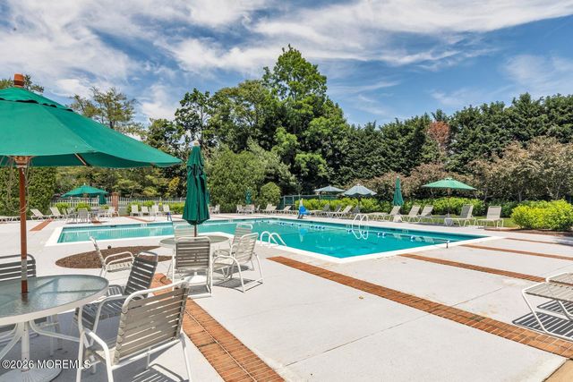 11 Old Farm Road, Little Silver, NJ 07739