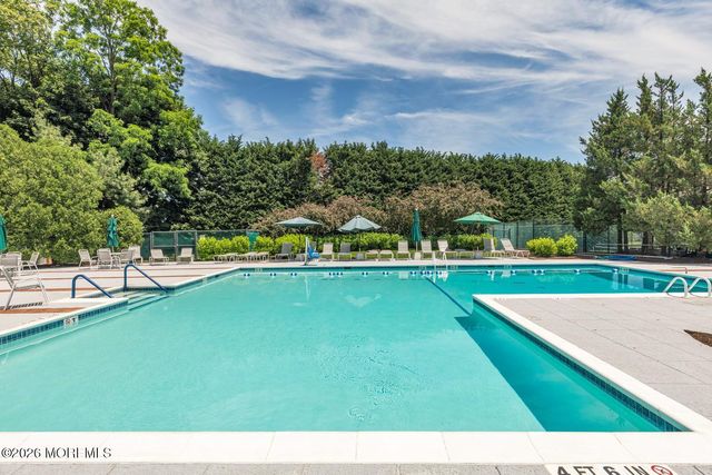 11 Old Farm Road, Little Silver, NJ 07739