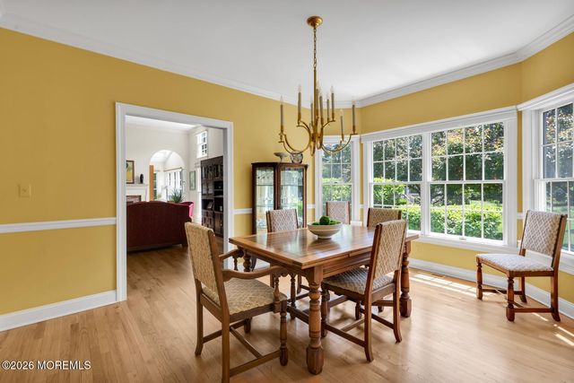 11 Old Farm Road, Little Silver, NJ 07739