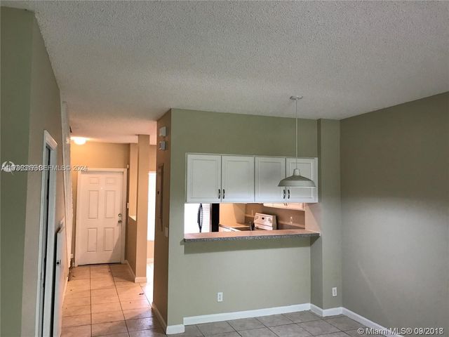 5138 Palmbrooke Circle, West Palm Beach, FL 33417
