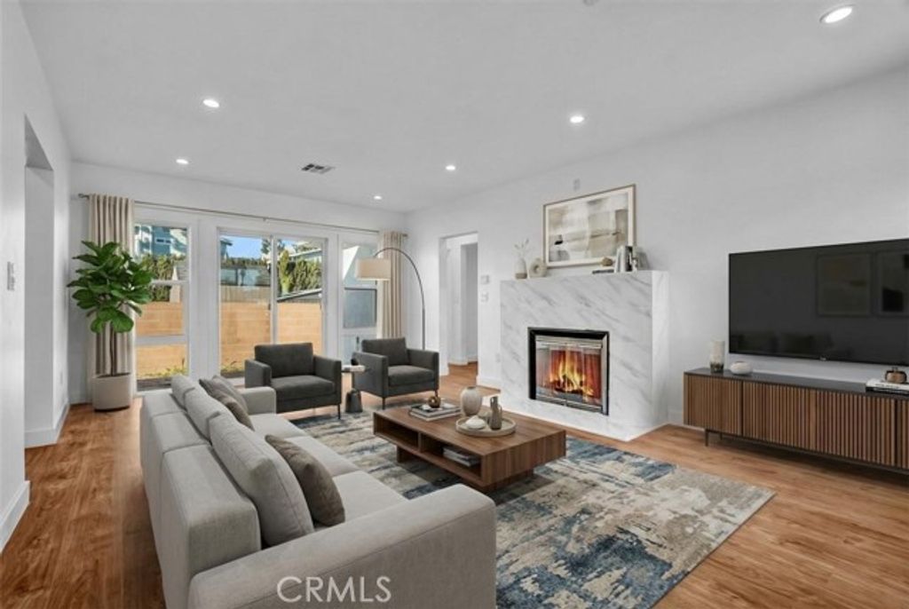 617 W 214th, Carson, CA 90745