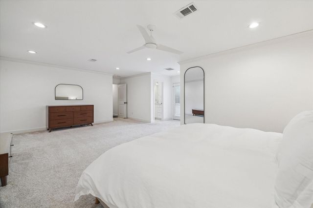 5722 Kuldell Drive, Houston, TX 77096