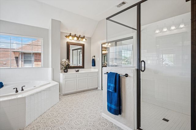 7409 Bradford Pear Drive, Irving, TX 75063