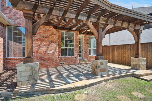 7409 Bradford Pear Drive, Irving, TX 75063