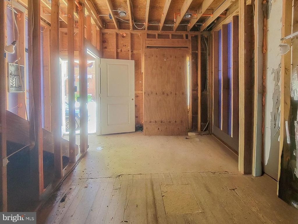 44 S 44TH ST, Philadelphia, PA 19104 — photo 4