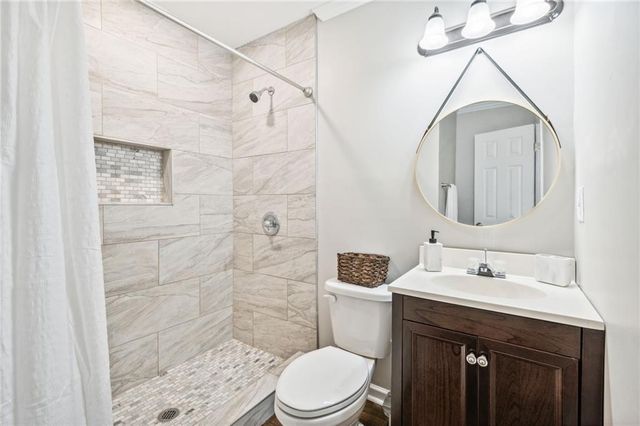 858 Linda Way, Forest Park, GA 30297