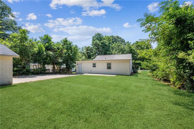 858 Linda Way, Forest Park, GA 30297