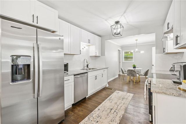 858 Linda Way, Forest Park, GA 30297