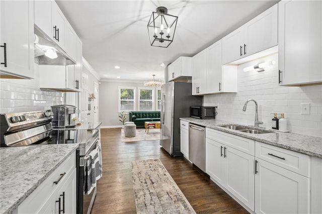 858 Linda Way, Forest Park, GA 30297