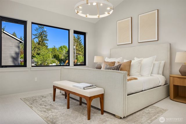 12603 NE 80th Street, Kirkland, WA 98033