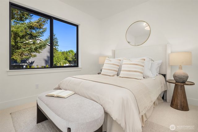 12603 NE 80th Street, Kirkland, WA 98033
