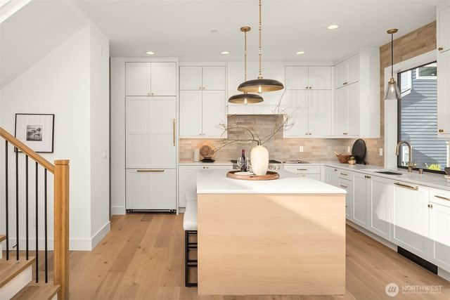 12603 NE 80th Street, Kirkland, WA 98033