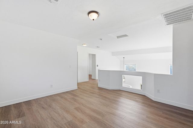 1432 E BEHREND Drive, Phoenix, AZ 85024