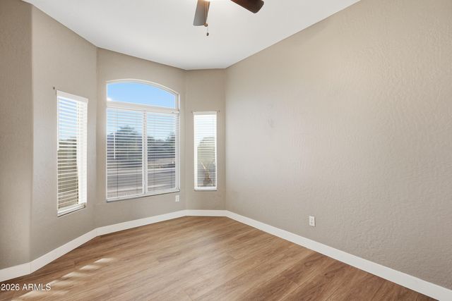 1432 E BEHREND Drive, Phoenix, AZ 85024