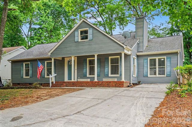 9060 Tulagi Court, Fort Mill, SC 29708