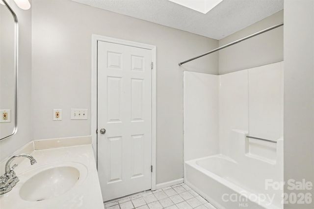 9060 Tulagi Court, Fort Mill, SC 29708