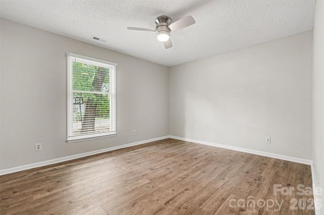 9060 Tulagi Court, Fort Mill, SC 29708