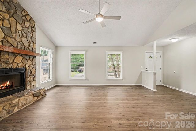 9060 Tulagi Court, Fort Mill, SC 29708