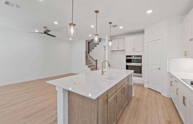 1280 E Main ST 603, Round Rock, TX 78664