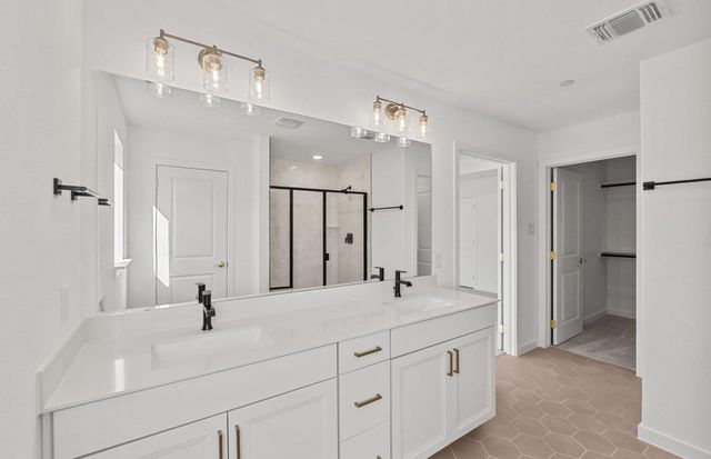 1280 E Main ST 603, Round Rock, TX 78664