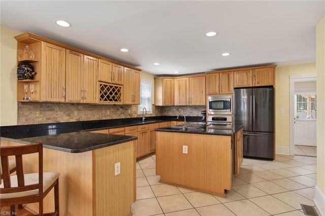 405 23rd ST, Virginia Beach, VA 23451